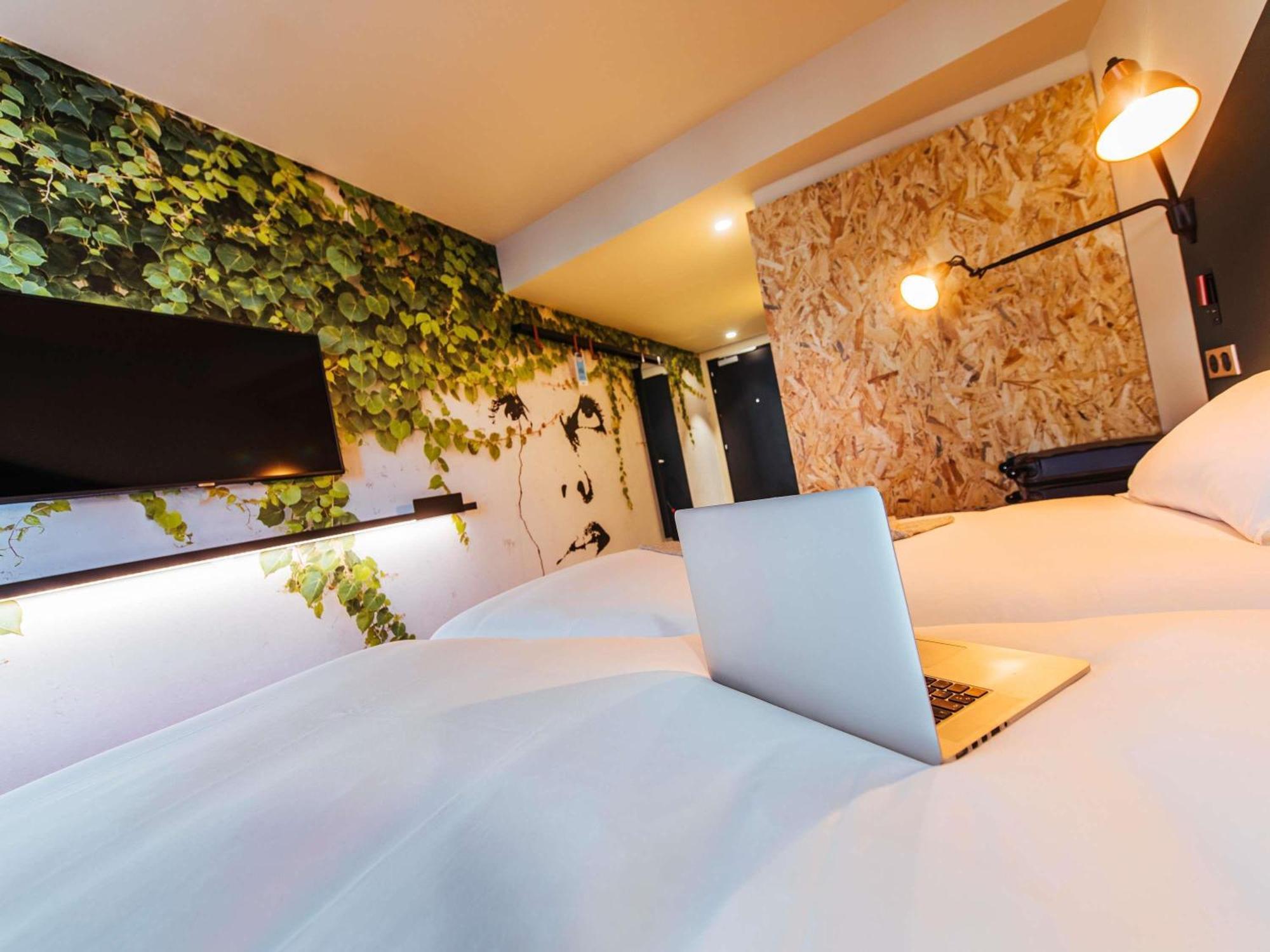 Hotel Ibis Styles Rouen Centre Rive Gauche Zewnętrze zdjęcie